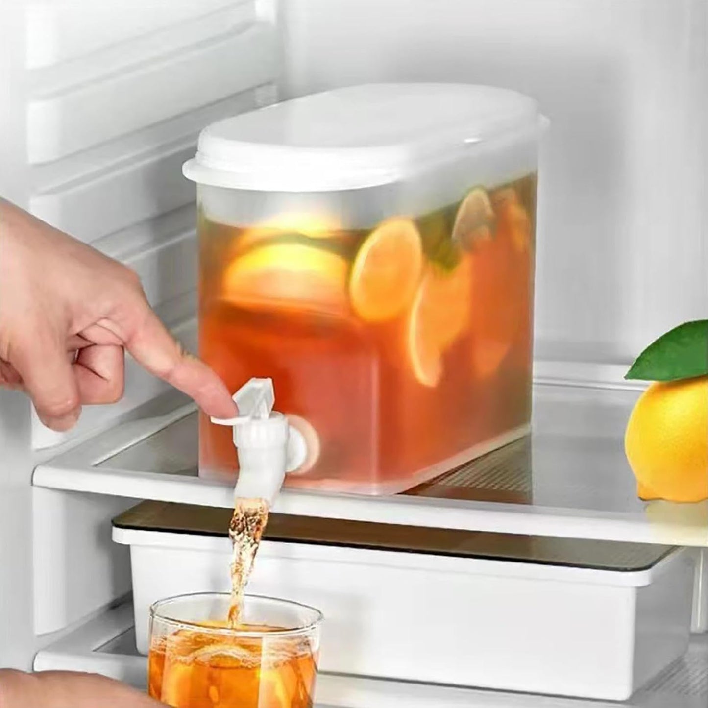 Refrigerator bottle with faucet